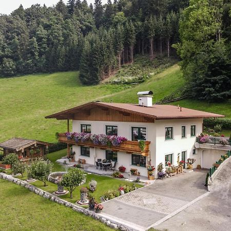 Haus Am Waldrand Apartment Hopfgarten im Brixental Ngoại thất bức ảnh